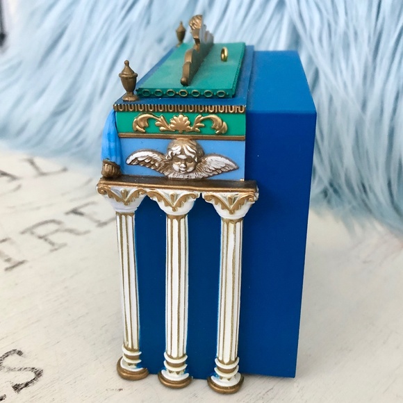 The Sound of Music, Broadway, Light, Sound, Vintage 2002 Carlton Cards, Ornament - Picture 7 of 16